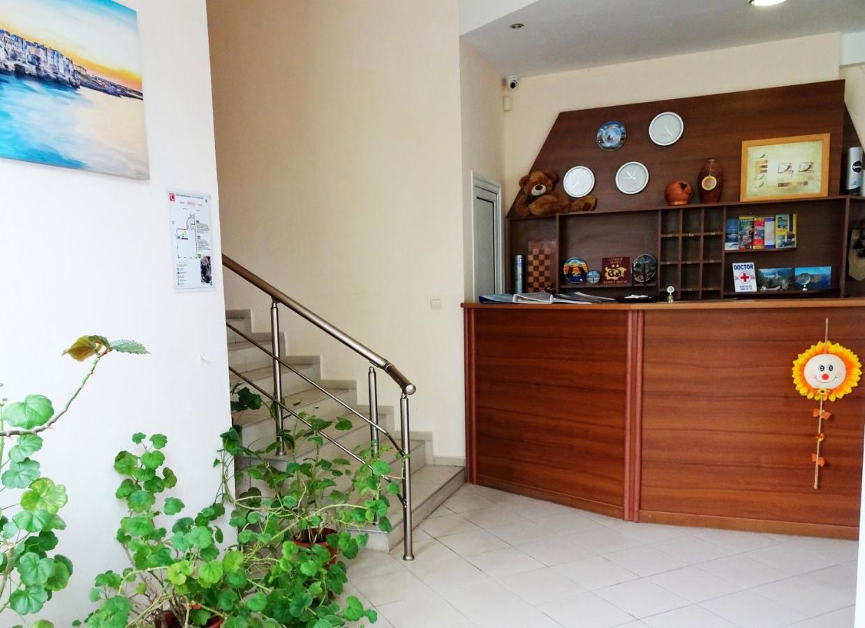 Hotel Niko Kranevo Bagian luar foto