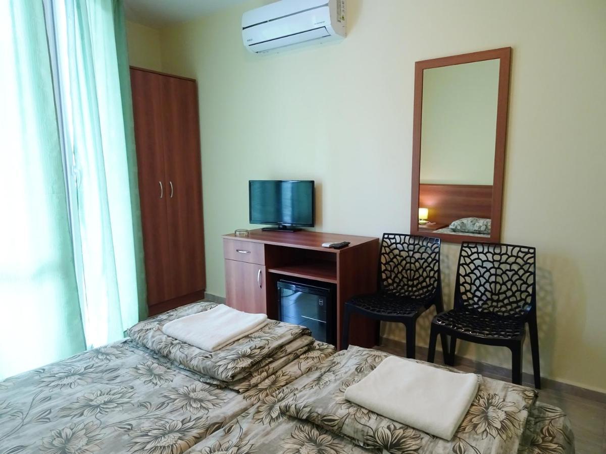 Hotel Niko Kranevo Bagian luar foto
