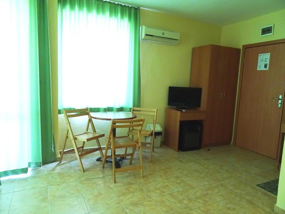 Hotel Niko Kranevo Bagian luar foto