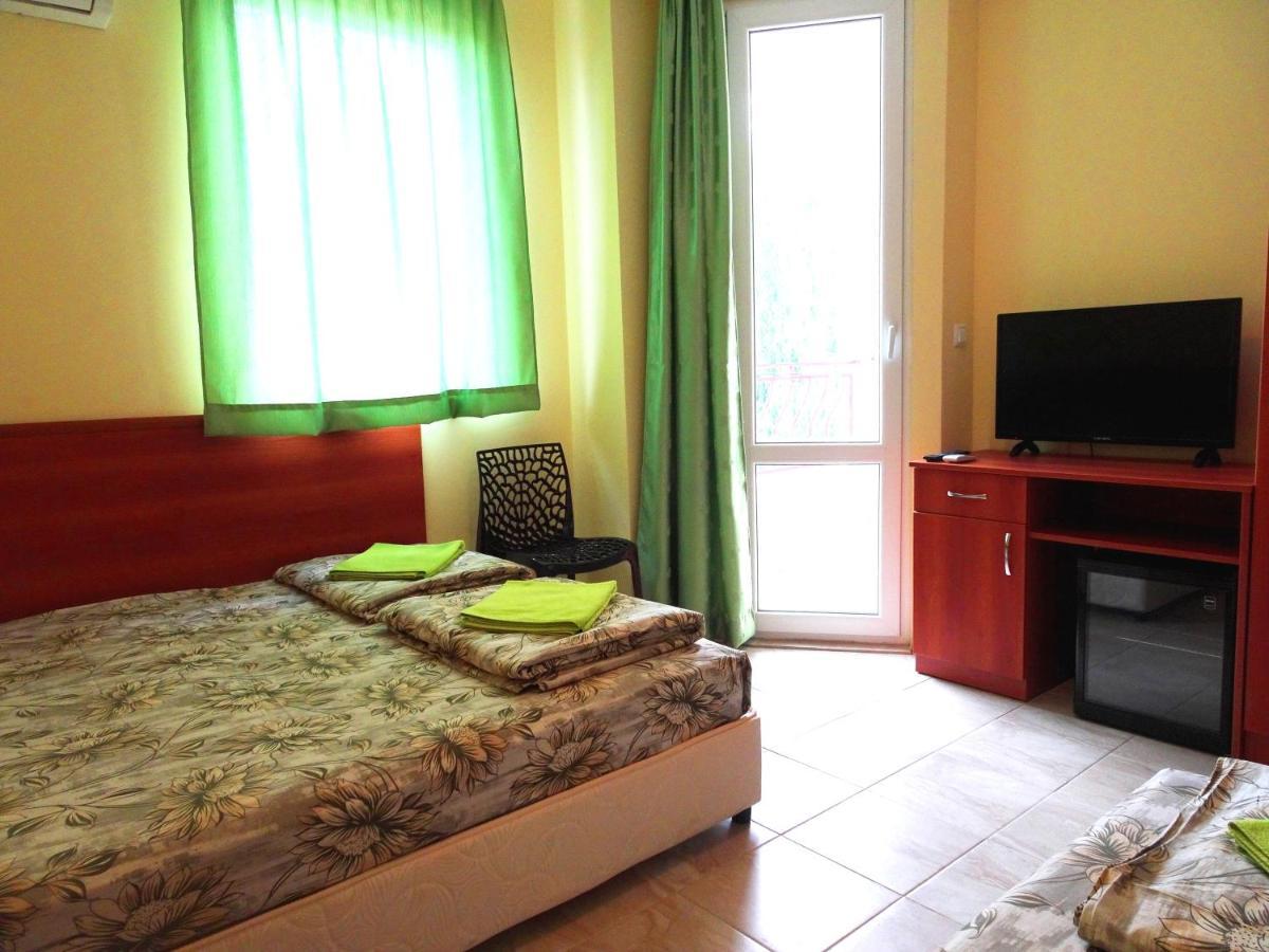 Hotel Niko Kranevo Bagian luar foto
