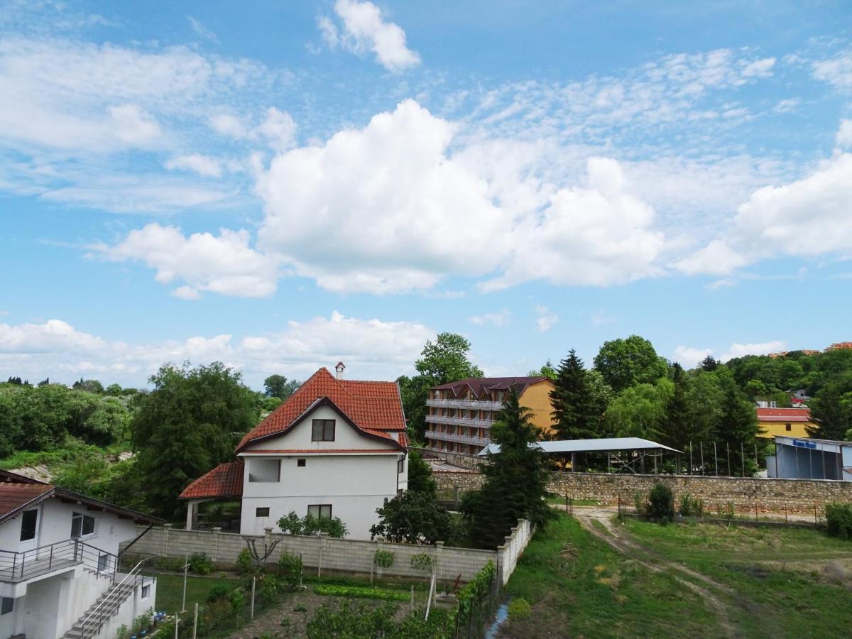Hotel Niko Kranevo Bagian luar foto