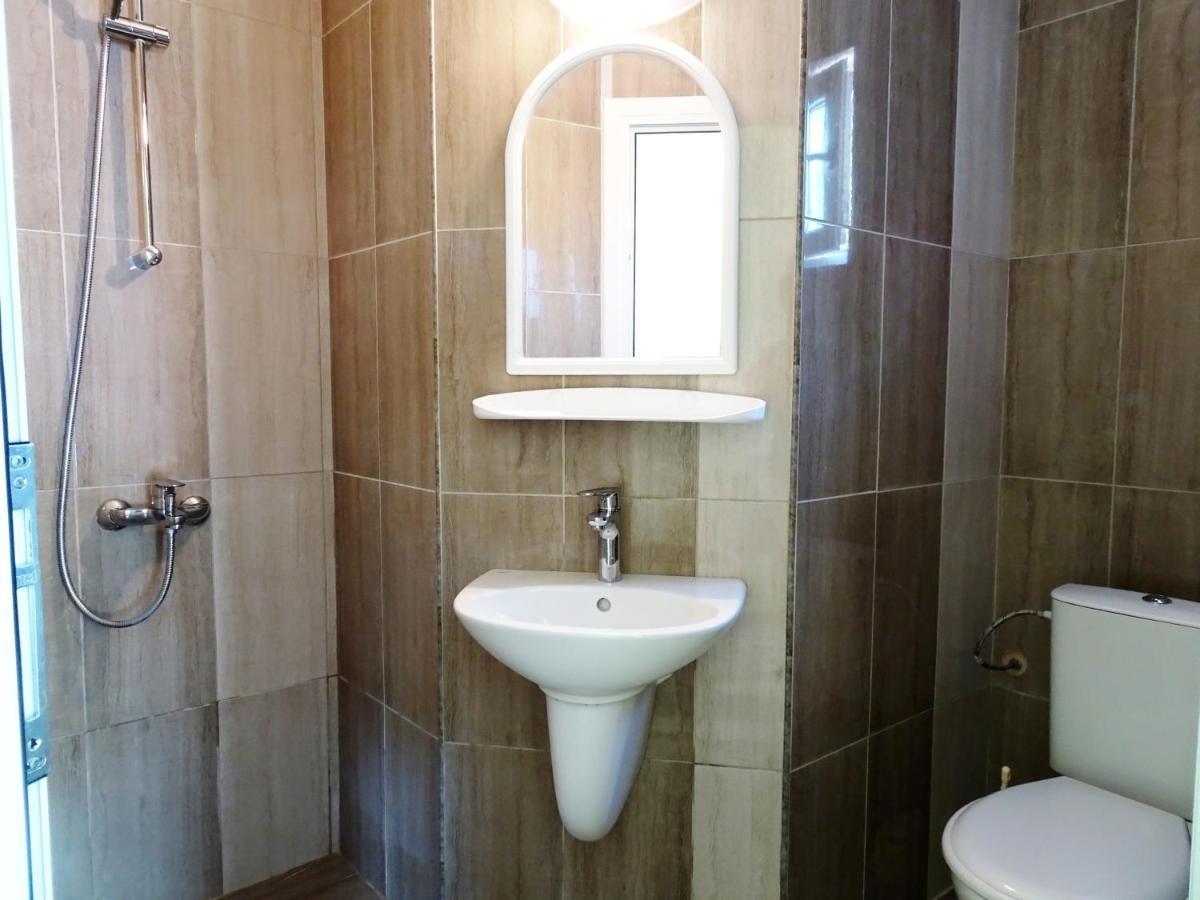 Hotel Niko Kranevo Bagian luar foto