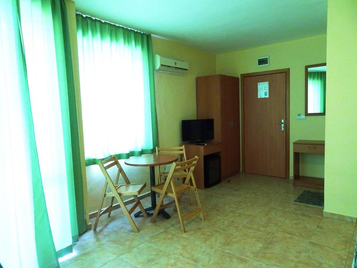 Hotel Niko Kranevo Bagian luar foto